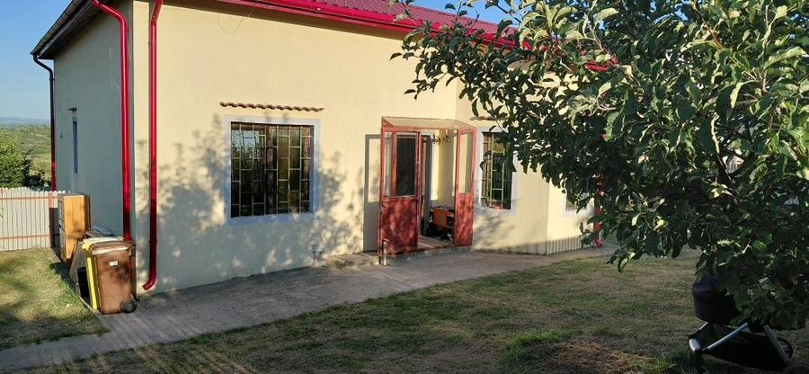 Casă cu Teren 550 Mp în Chicerea