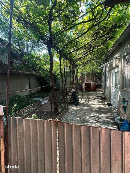 Casă cu 3 camere cu Teren 157 Mp în Central