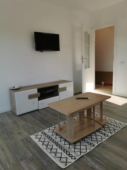 Apartament cu 2 camere decomandat în Tătărași