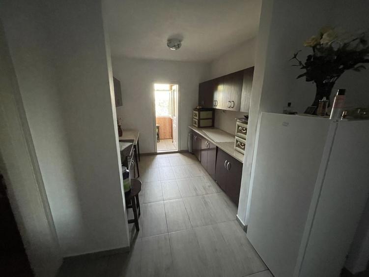 Apartament cu 2 camere decomandat în Sud