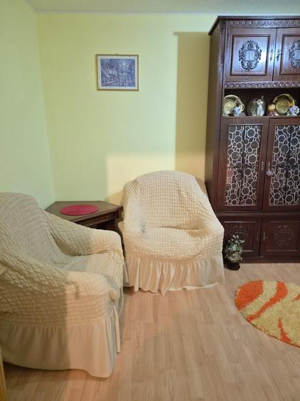 Apartament cu 2 camere decomandat în Crângași