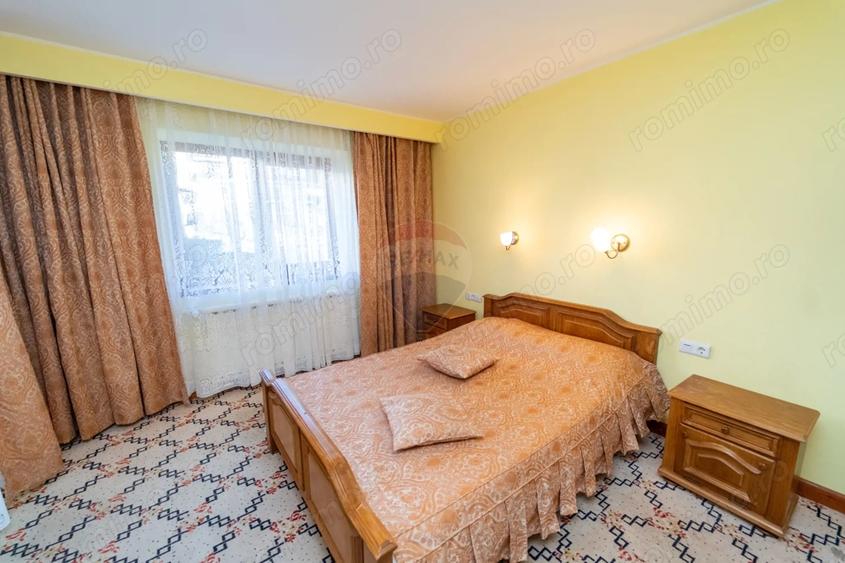 Casă cu 14 camere cu Teren 841 Mp în Cioplea