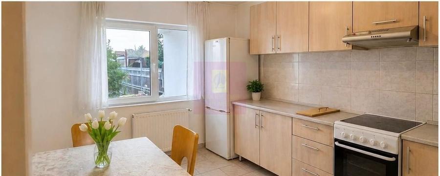 Casă cu 5 camere în Central