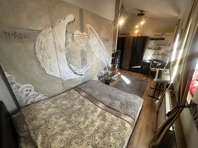 Apartament cu 4 camere decomandat, mobilat în Peninsula