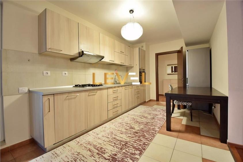 Apartament cu 3 camere decomandat în Herăstrău