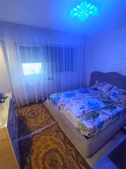 Apartament cu 3 camere decomandat, mobilat în Plantelor