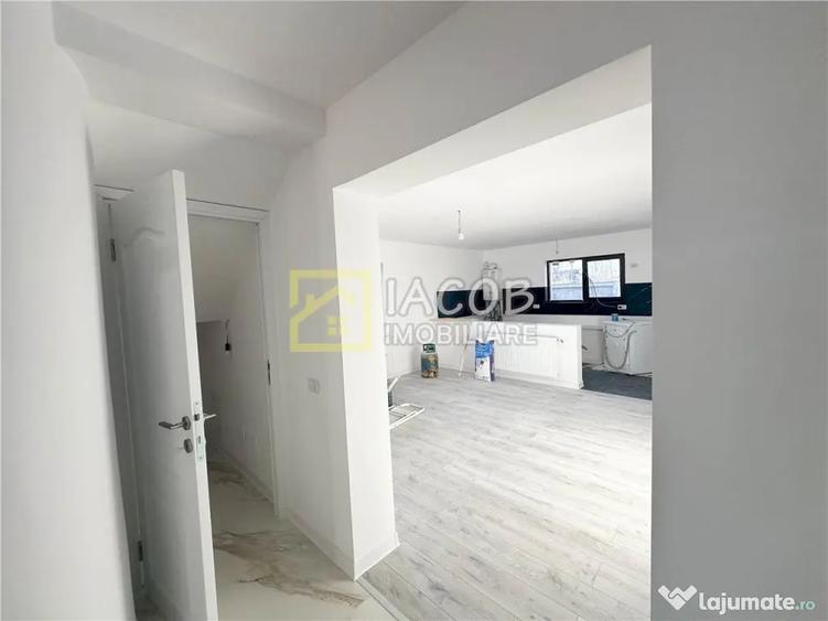 Apartament cu 3 camere decomandat în Calea Moldovei