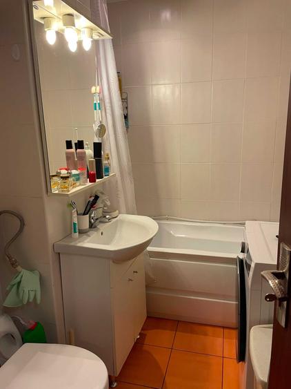 Apartament cu 2 camere decomandat în Complex Studențesc