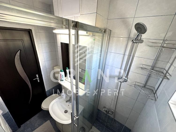 Apartament cu 4 camere semidecomandat, mobilat în Mănăștur