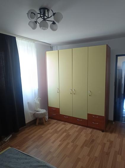 Apartament cu 2 camere în Runcu