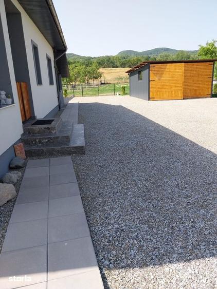 Casă cu 3 camere cu Teren 18 Mp în Central