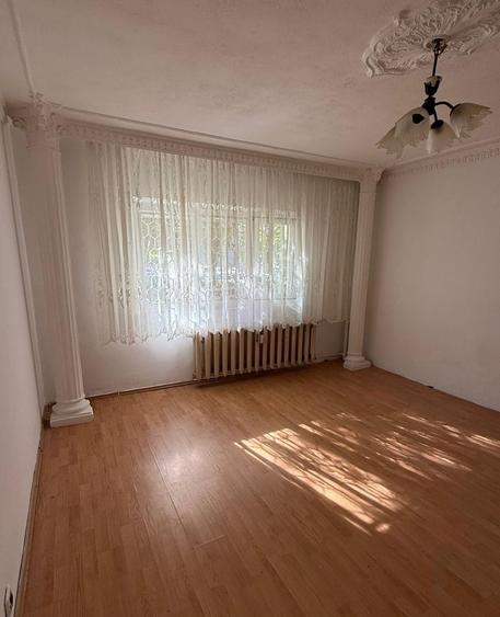 Apartament cu 2 camere decomandat în Colentina