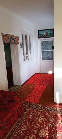 Casă cu 6 camere cu Teren 1323 Mp în Leorinț