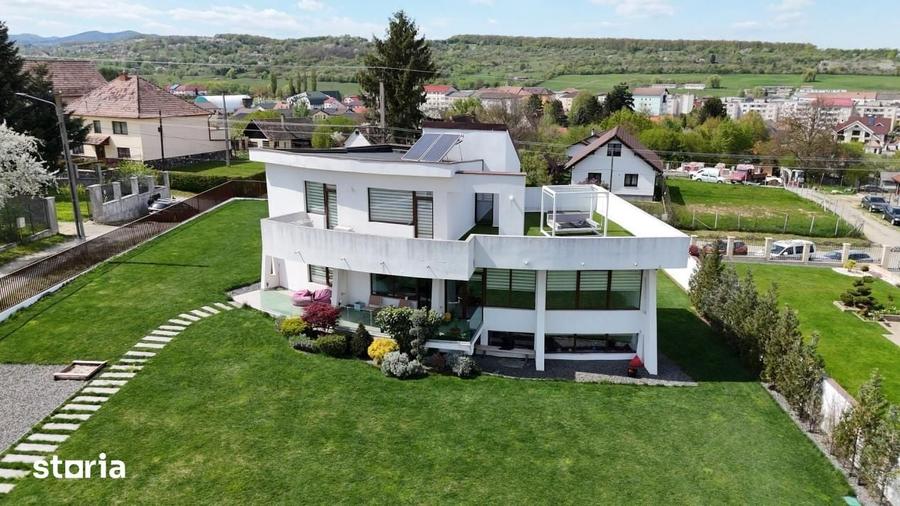 Vila de lux 5 camere +1500mp teren Cisnadie - 5