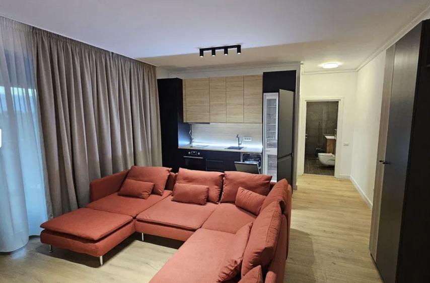 Apartament cu 3 camere decomandat, mobilat în Pipera