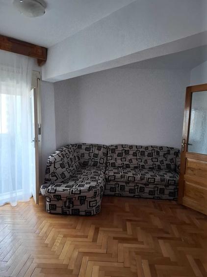 Apartament cu 2 camere decomandat în Nufărul
