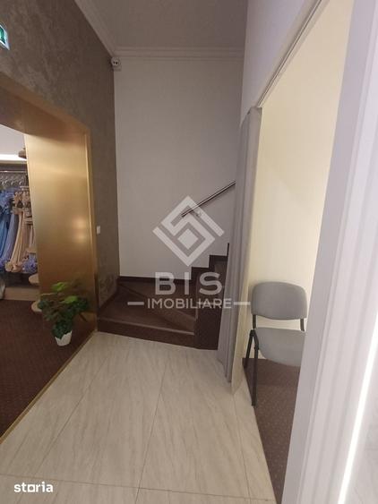Spațiu comercial, de 235 mp, în Nord