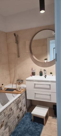 Apartament cu 3 camere decomandat în Chiajna