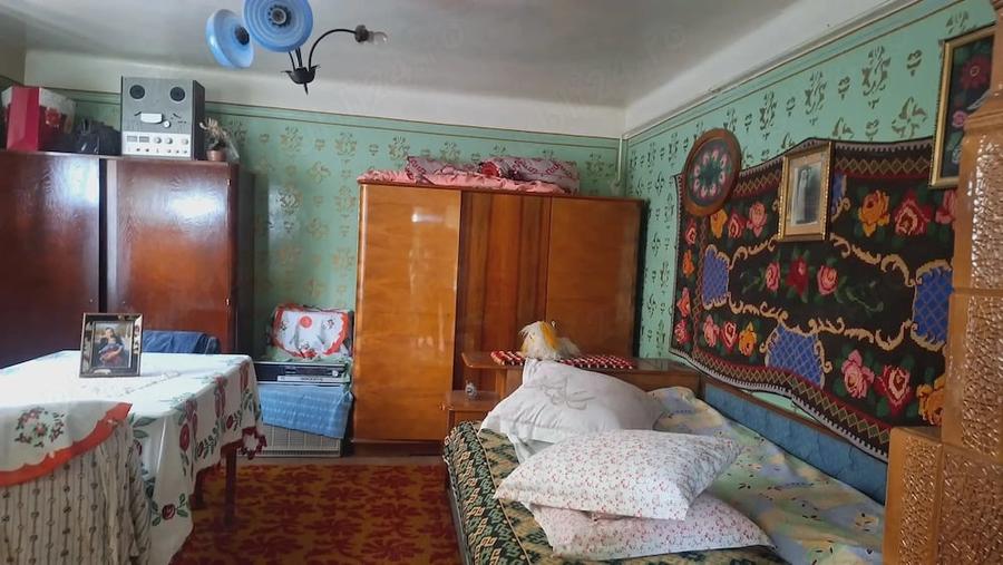 Casă cu 3 camere cu Teren 3600 Mp în Bărbătești