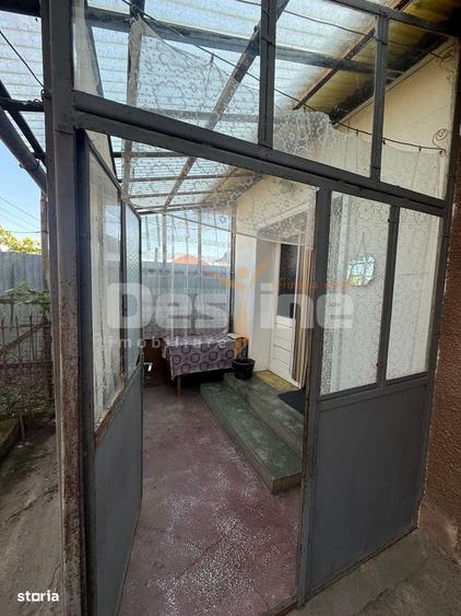 Casă cu 4 camere cu Teren 530 Mp în Lugașu de Jos