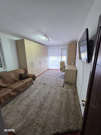Apartament cu 2 camere în Cetate