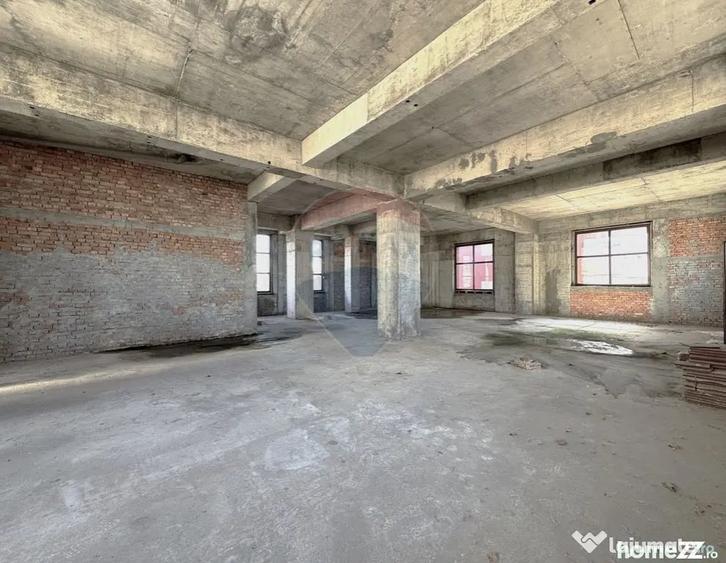 Spațiu comercial, de 1,446 mp, în Ștefan cel Mare