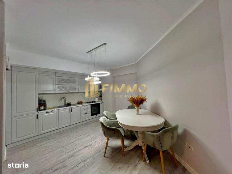 Apartament cu 3 camere semidecomandat în Paltin