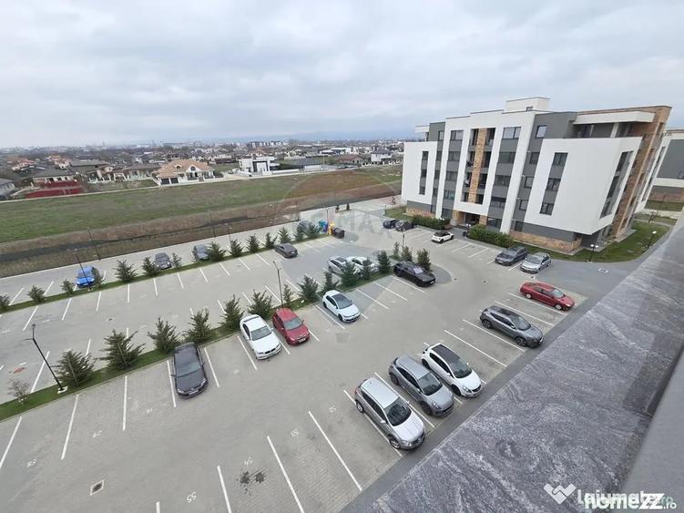 Apartament cu 3 camere decomandat în Nord