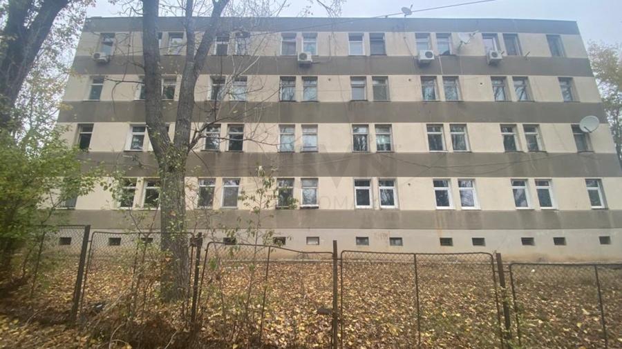 Spațiu comercial, de 1,350 mp, în Pipera
