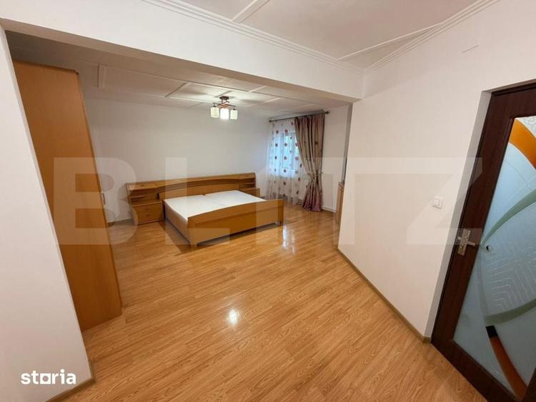 Apartament cu 3 camere, mobilat în Calea București