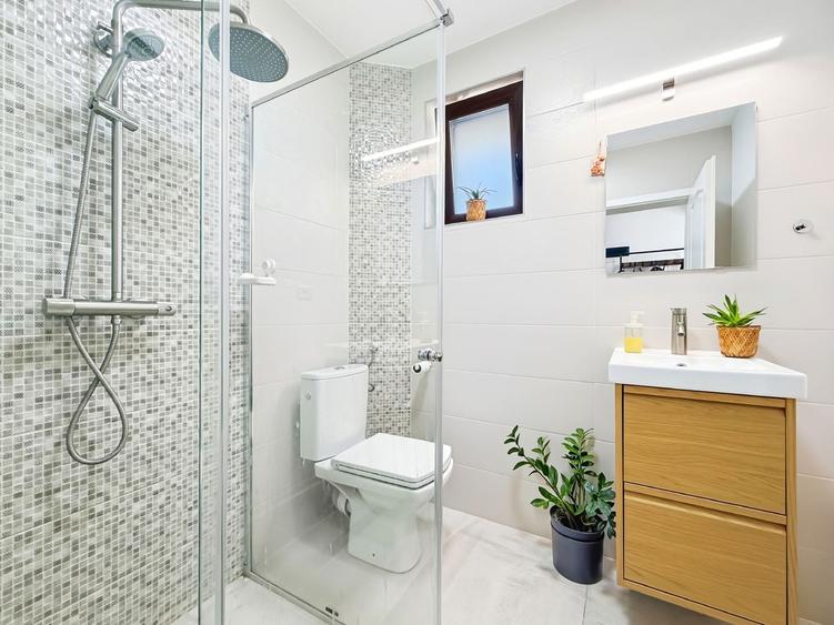 Duplex cu 4 camere cu Canalizare în Dumbrăvița