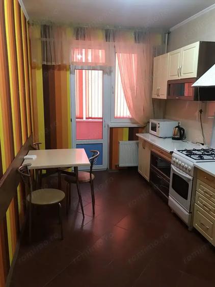 Garsonieră decomandată în Unirii