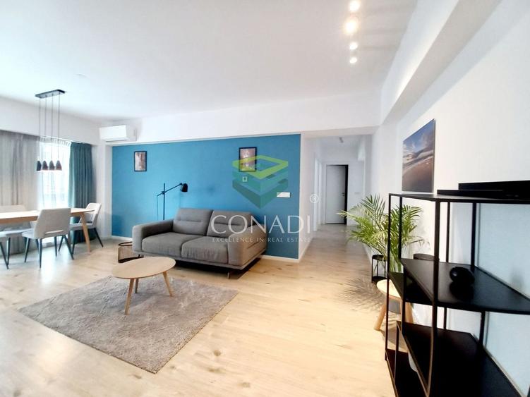 Apartament cu 3 camere semidecomandat în Aviației