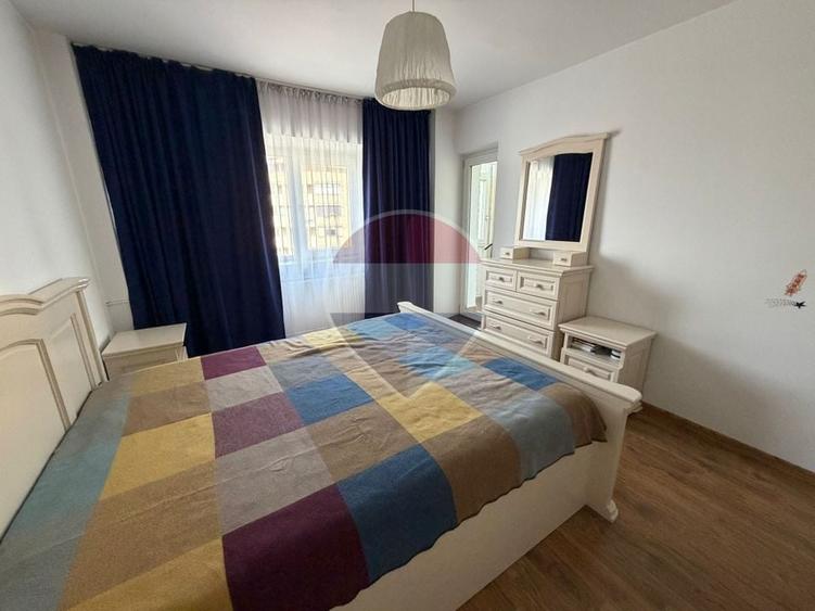Apartament cu 3 camere decomandat în Brazda lui Novac
