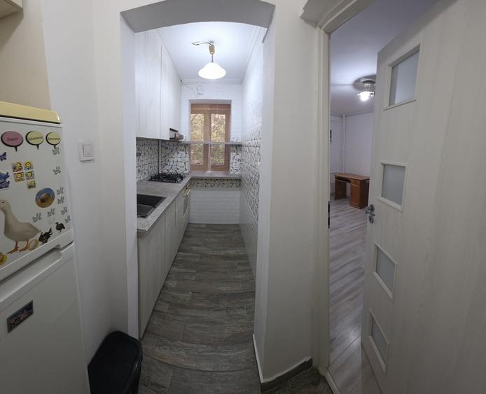 Apartament cu 2 camere semidecomandat în Central