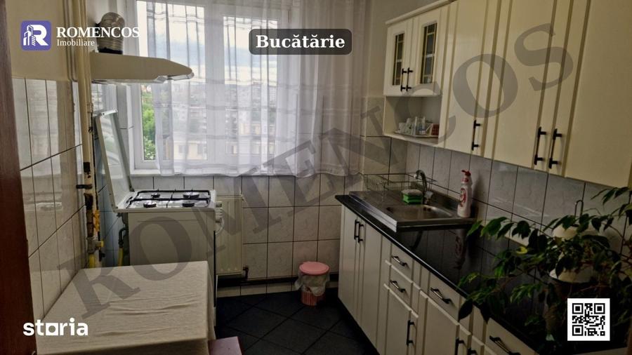 Apartament cu 2 camere semidecomandat în Craiovei