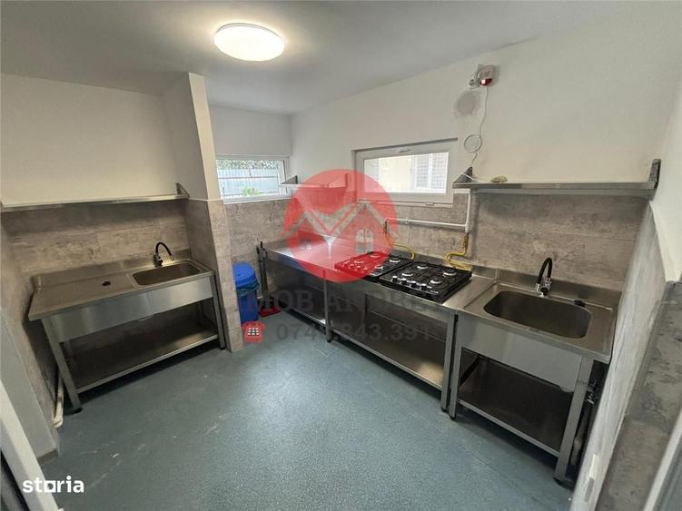 Casă cu 4 camere cu Teren 300 Mp în Central
