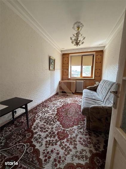 Apartament cu 3 camere decomandat în Ultracentral
