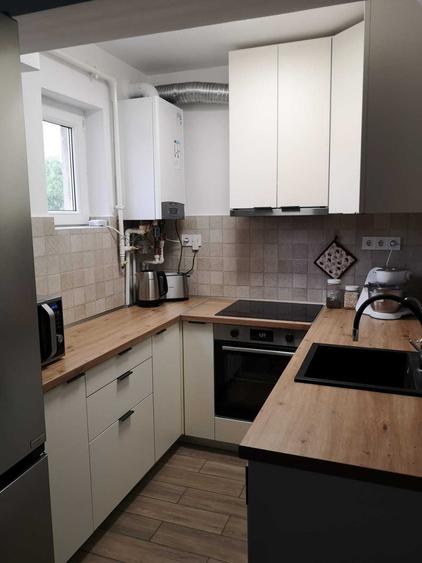 Apartament cu 3 camere decomandat în Ultracentral