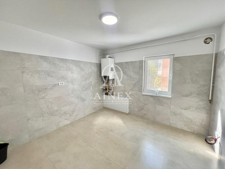 Apartament cu 4 camere decomandat în Complex Studențesc