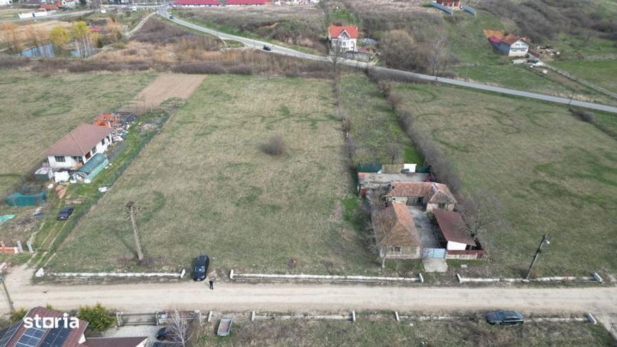 Teren de 1776 mp, în Oșorhei