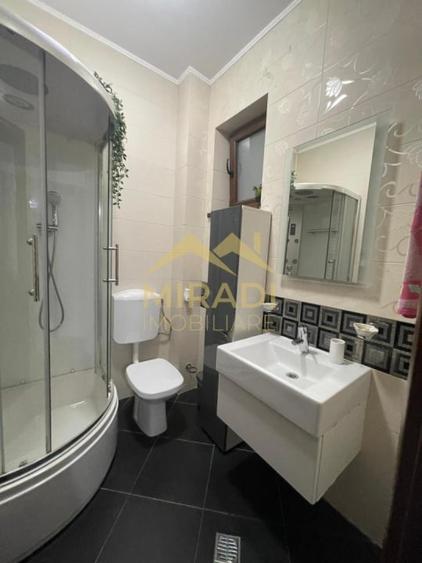 Apartament cu 3 camere, mobilat în Bucureștii Noi
