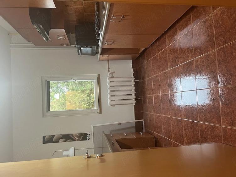 Apartament cu 2 camere semidecomandat în Spitalul Județean