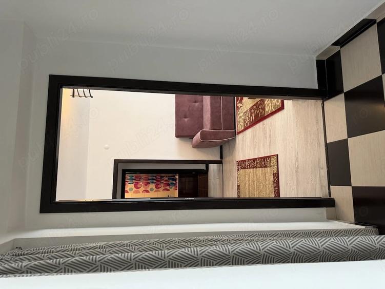 Apartament cu 2 camere semidecomandat în Podu Roș