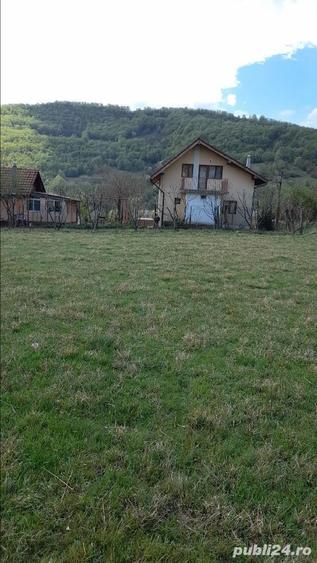 Teren de 3000 mp, în Central