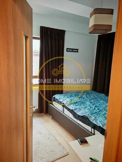Apartament cu 3 camere decomandat, mobilat în Nicolina