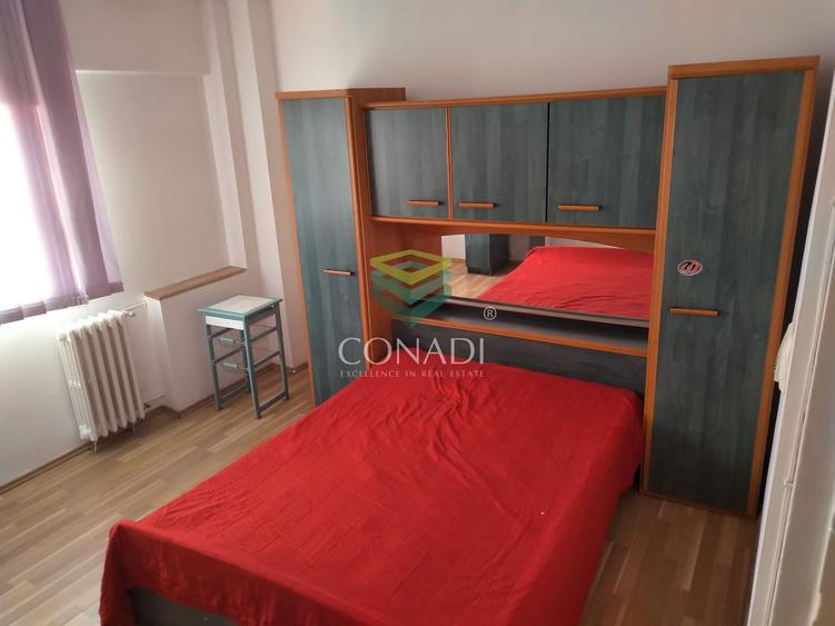 Apartament cu 3 camere decomandat, mobilat în Drumul Taberei