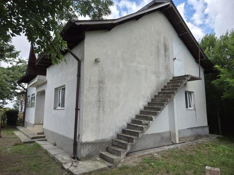 Casă cu 3 camere în Gliganu de Jos
