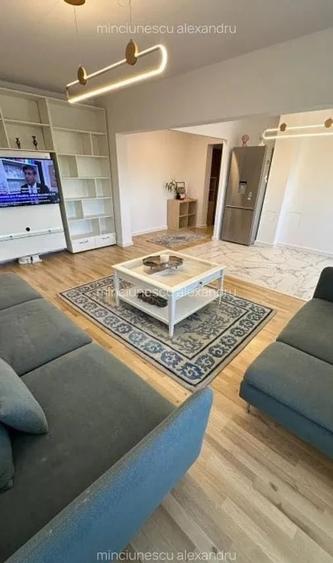 Apartament cu 3 camere semidecomandat, mobilat în Iancului