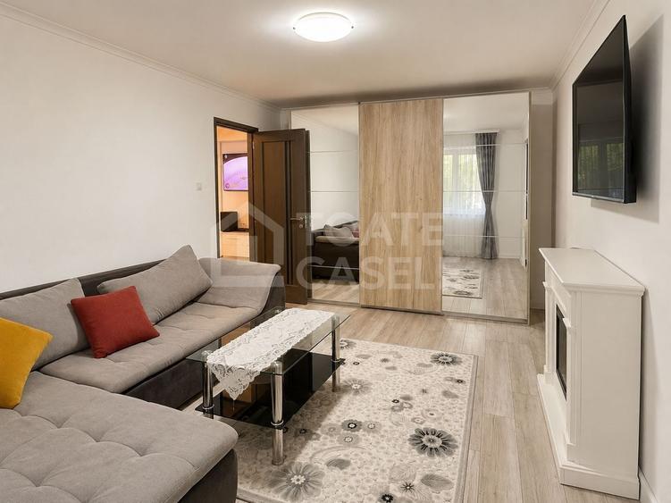 Apartament cu 3 camere decomandat, mobilat în Mărăști